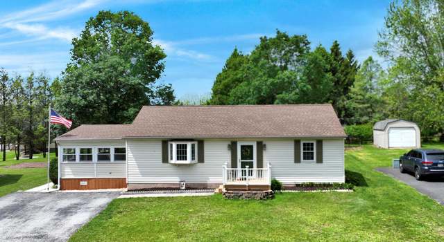 Photo of 1435 Wynonah Dr, Auburn, PA 17922
