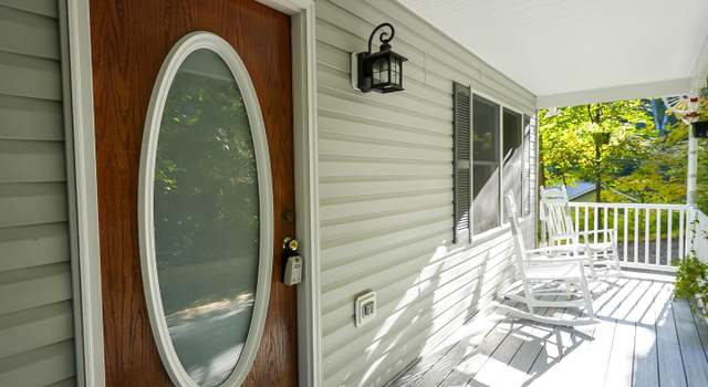 Photo of 611 Northern Spy Dr, Linden, VA 22642