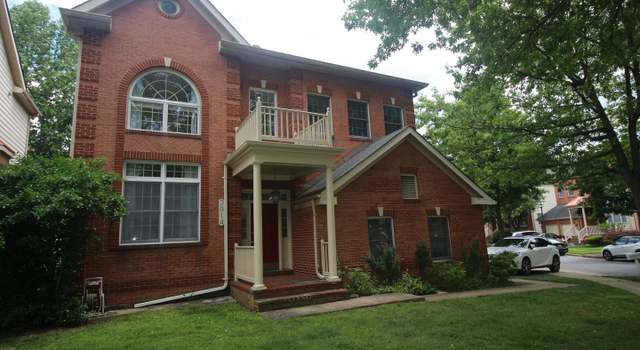 Photo of 3014 Windy Knoll Ct, Rockville, MD 20850