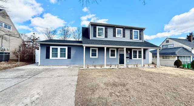 Photo of 48 Rustleaf Ln, Levittown, PA 19055