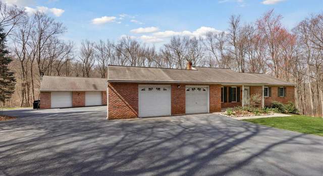 Photo of 232 Old State Rd, Boyertown, PA 19512