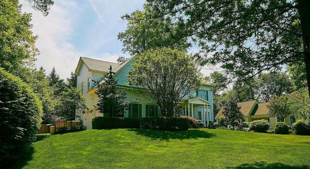 Photo of 201 Windover Ave NW, Vienna, VA 22180