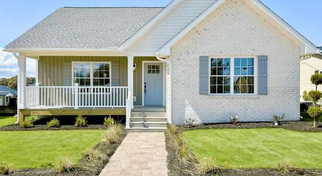 Photo of 320 8th Ave, Luray, VA 22835
