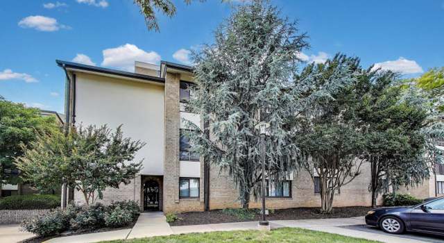 Photo of 12 Monroe St Unit 12-302, Rockville, MD 20850