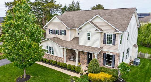Photo of 42004 Donnington Pl, Ashburn, VA 20148