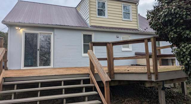 Photo of 318 Commerce St, Waynesboro, PA 17268