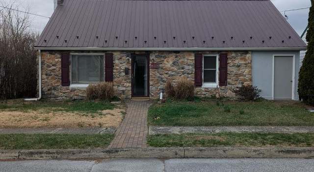 Photo of 318 Commerce St, Waynesboro, PA 17268