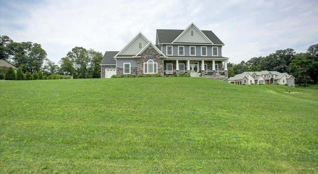Photo of 161 Lindman Dr, Chambersburg, PA 17201