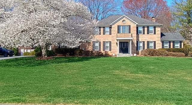 Photo of 16004 New Bedford Dr, Rockville, MD 20855
