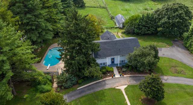 Photo of 17892 Canby Rd, Leesburg, VA 20175
