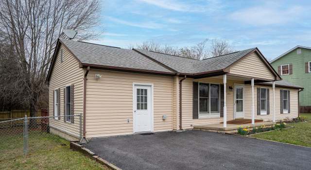 Photo of 273 Fairview Rd, Luray, VA 22835