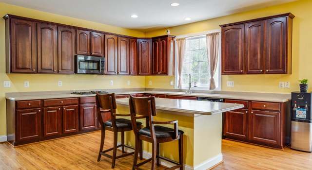 Photo of 23 Sapphire St, Fredericksburg, VA 22405