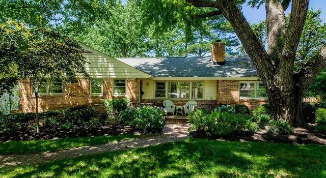 Photo of 613 11th St, Falls Church, VA 22046