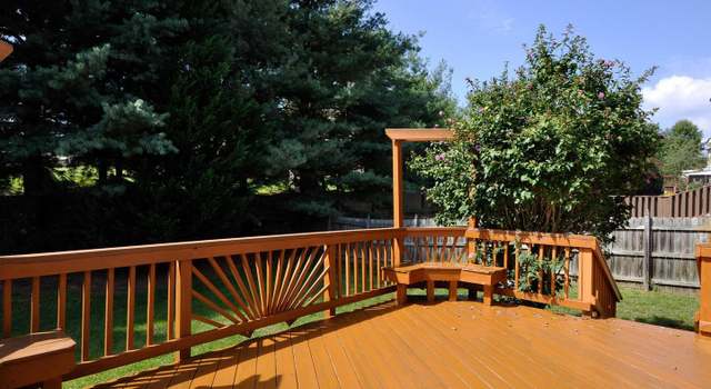 Photo of 58 Blossom Wood Ct, Stafford, VA 22554