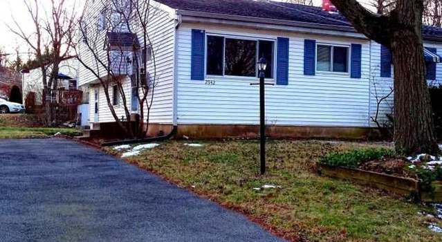 Photo of 2942 Thunderhead Rd, Abington, PA 19001