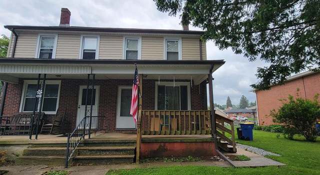 Photo of 91 N 4th St, Mount Wolf, PA 17347