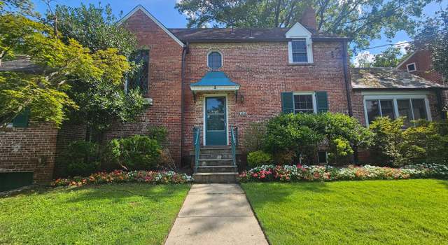 Photo of 4016 Oliver St, Chevy Chase, MD 20815