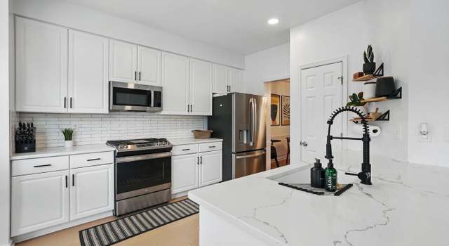 Photo of 47686 Sandbank Sq, Sterling, VA 20165