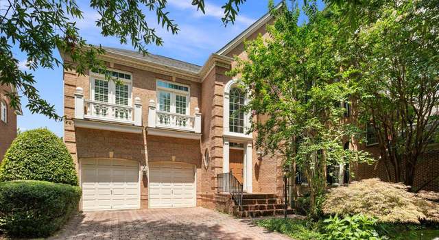 Property at 1371 Northwyck Ct, Mclean, VA 22102, 5 beds, 5.5 baths