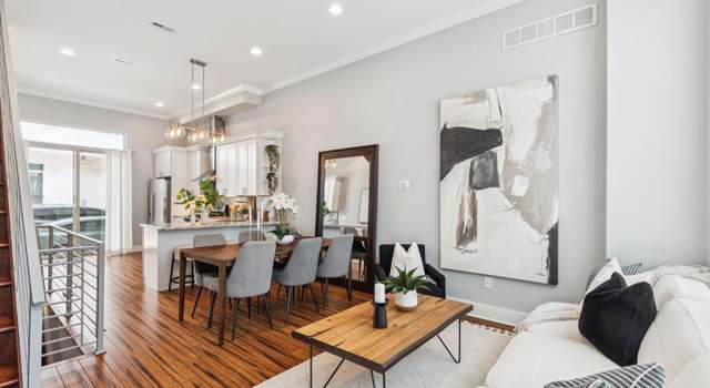 Photo of 621 Moore St, Philadelphia, PA 19148