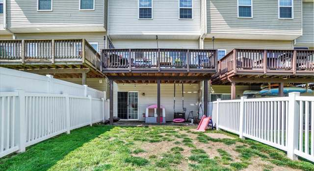 Photo of 4140 Strawbridge Ct, Dover, PA 17315