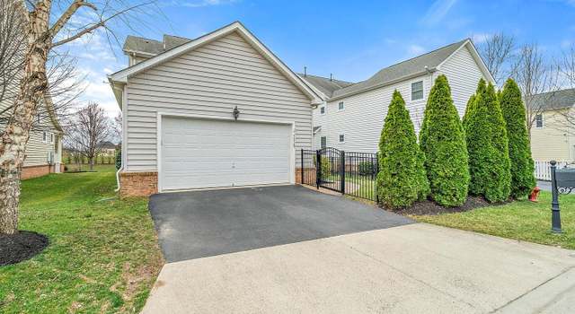 Photo of 42469 Tourmaline Ln, Brambleton, VA 20148