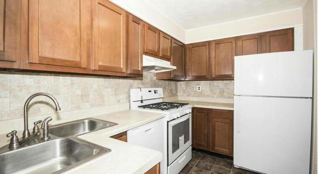 Photo of 33 Wiltshire Rd, Baltimore, MD 21221