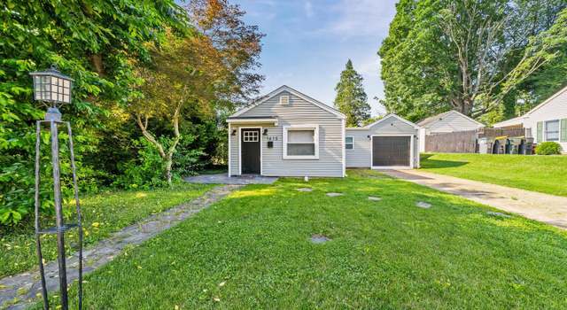 Photo of 1615 W Willow Run Dr, Wilmington, DE 19805