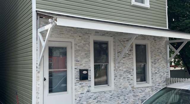 Photo of 211 W Lincoln Ave, Schuylkill Haven, PA 17972