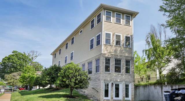 Photo of 1905 S Glebe Rd, Arlington, VA 22204