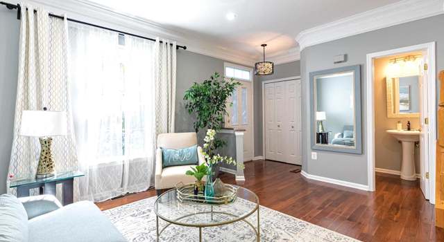 Photo of 4656 Flatlick Branch Dr, Chantilly, VA 20151