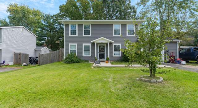 Photo of 5562 Saint Charles Dr, Woodbridge, VA 22193