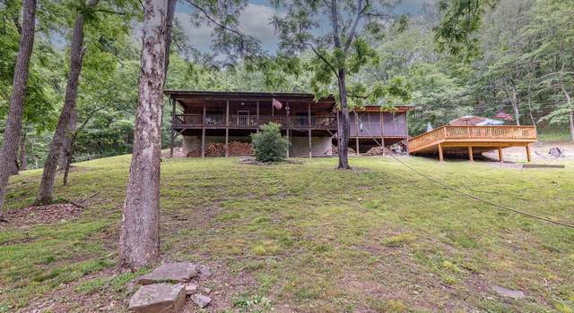 Photo of 2500 Ginevan Rd, Paw Paw, WV 25434