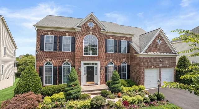 Property at 5058 Executive Park Dr, Ellicott City, MD 21043, 5 beds, 4.5 baths