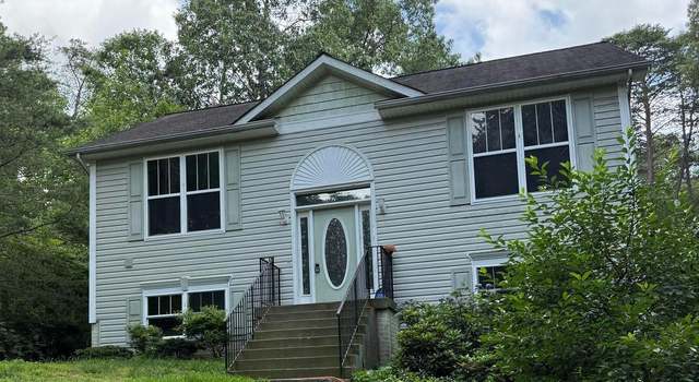 Photo of 527 Redground Dr, Ruther Glen, VA 22546