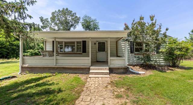 Photo of 204 Skyview Ln, Aroda, VA 22709
