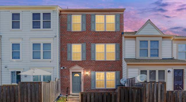 Property at 10462 Paradise Ct, Manassas, VA 20109, 3 beds, 2.5 baths