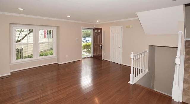Photo of 12650 Monarch Ct, Woodbridge, VA 22192