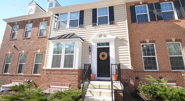 Photo of 1004 Cypress Forest Dr, Sykesville, MD 21784