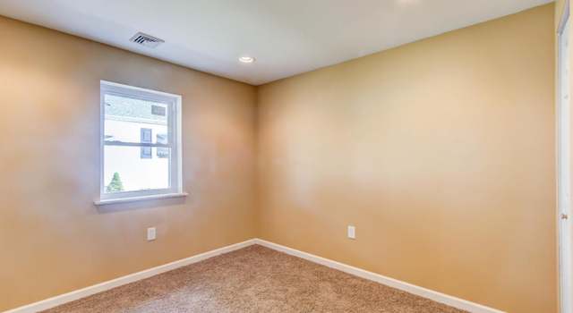 Photo of 37 Scarlet Ave, Aston, PA 19014