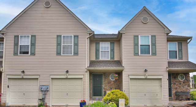 Photo of 200 Strawberry Ln, Perkasie, PA 18944