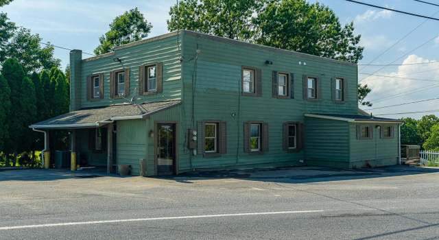 Photo of 4220 Fairview Rd, Columbia, PA 17512