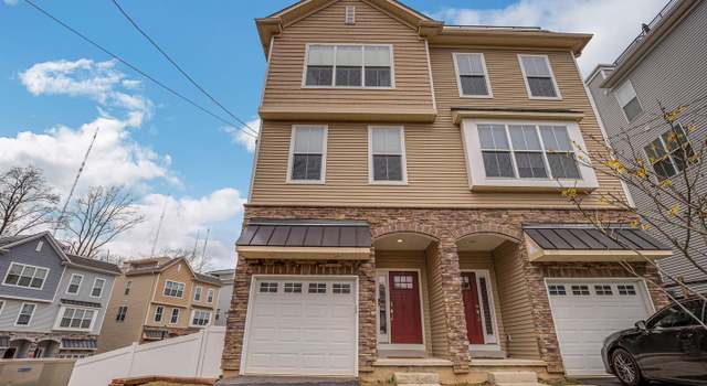 Photo of 350 Cinnaminson St, Philadelphia, PA 19128