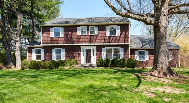 Photo of 20 Bayberry Ln, Belle Mead, NJ 08502