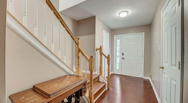 Photo of 2496 Clover Field Cir, Herndon, VA 20171