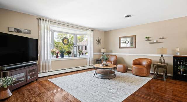 Photo of 1812 Carriage Way, Warrington, PA 18976