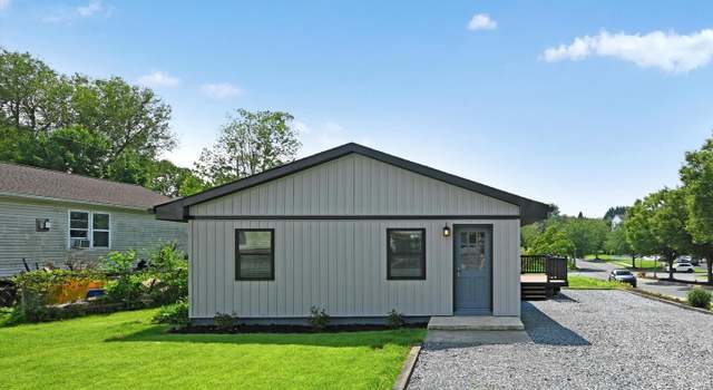 Photo of 216 N Duke St, Hummelstown, PA 17036