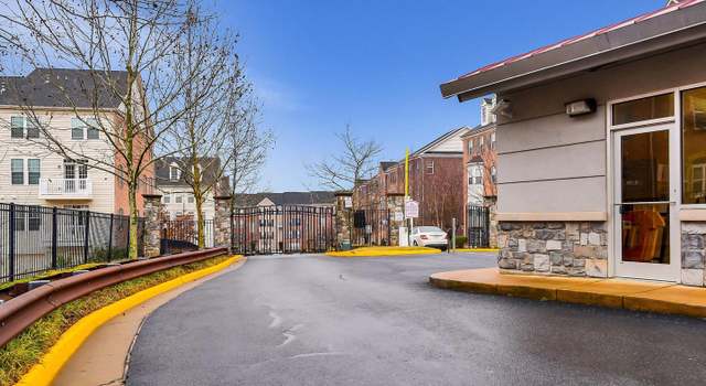 Photo of 2135 Abbottsbury Way #497, Woodbridge, VA 22191