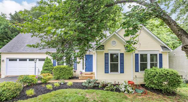 Photo of 32 Cherry Laurel Dr, Fredericksburg, VA 22405
