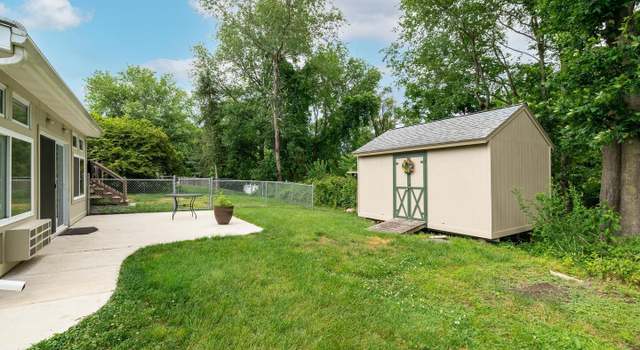 Photo of 5 Avon Ct, Mount Laurel, NJ 08054